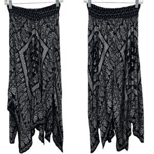 Bila Black White Paisley Bandana Hippie Boho Fairy Witchy Handkerchief Skirt